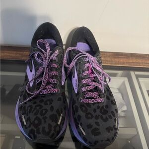 Brooks Ghost 14 Black and Purple Athletic Shoes with Cushioned Sole